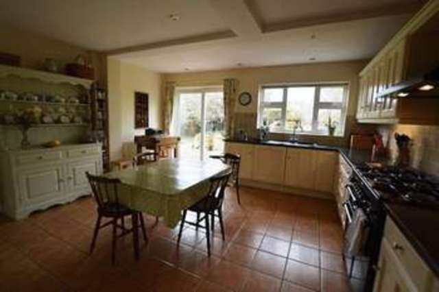  Image of 4 bedroom Detached house for sale in Loughborough Road Rothley Leicester LE7 at Loughborough Road  Rothley, LE7 7NJ