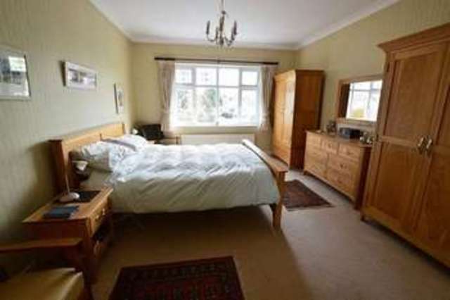  Image of 4 bedroom Detached house for sale in Loughborough Road Rothley Leicester LE7 at Loughborough Road  Rothley, LE7 7NJ