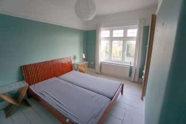  Image of 5 bedroom Detached house to rent in Lower Redland Road Redland Bristol BS6 at Bristol, BS6 6SR