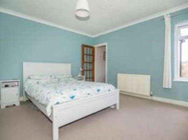  Image of 3 bedroom Terraced house for sale in Hall Road Lowestoft NR32 at Lowestoft Suffolk Camps Heath, NR32 3NW