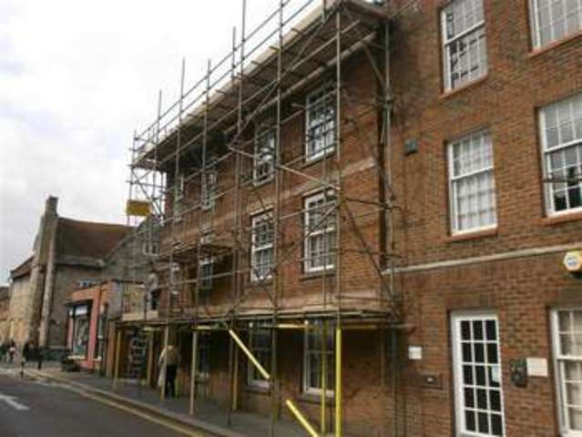  Image of Studio flat for sale in Lugley Street Newport PO30 at Newport Isle of Wight Newport, PO30 5JL