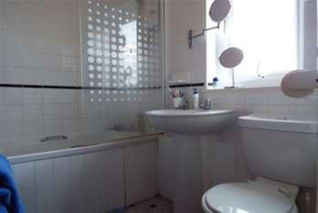  Image of 1 bedroom Detached house to rent in Lushington Close Norwich NR5 at Norwich, NR5 9AU