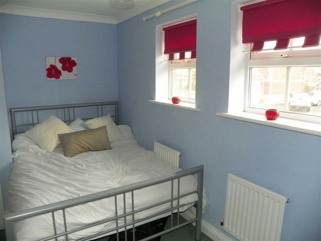  Image of 4 bedroom Property for sale in Maes Ty Gwyn Llangennech Llanelli SA14 at Maes Ty Gwyn Llangennech Llangennech, SA14 8XW