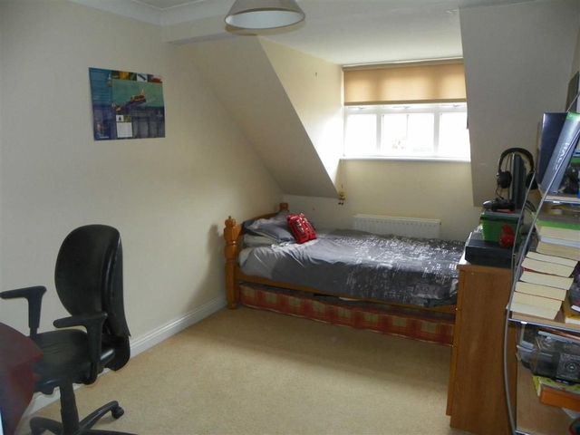  Image of 4 bedroom Property for sale in Maes Ty Gwyn Llangennech Llanelli SA14 at Maes Ty Gwyn Llangennech Llangennech, SA14 8XW