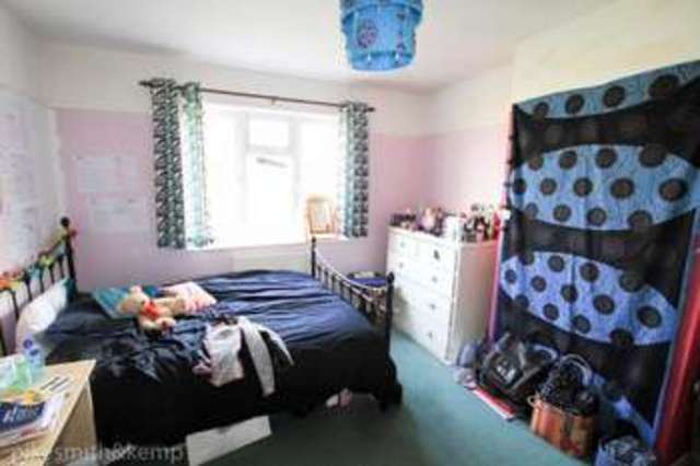  Image of 4 bedroom Semi-Detached house for sale in Bridle Close Maidenhead SL6 at MAIDENHEAD, SL6 7RR
