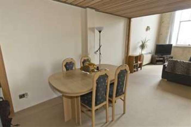  Image of 2 bedroom Flat to rent in Fairfield Road London E3 at Bow Quarter, E3 2UQ