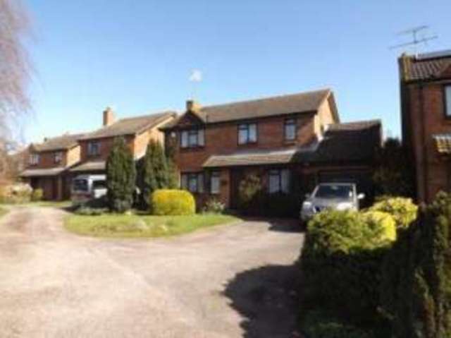  Image of 4 bedroom Detached house for sale in Manor Close Cam Dursley GL11 at Cam Dursley Lower Cam, GL11 5JN