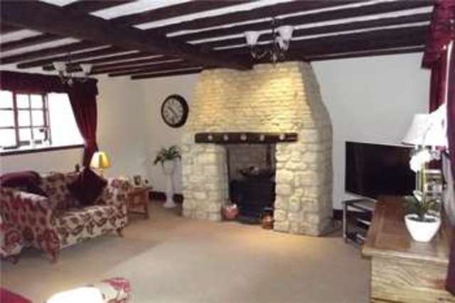  Image of 5 bedroom Barn Conversion for sale in Manor Court Rushden NN10 at Rushden Northamptonshire Rushden, NN10 0NN