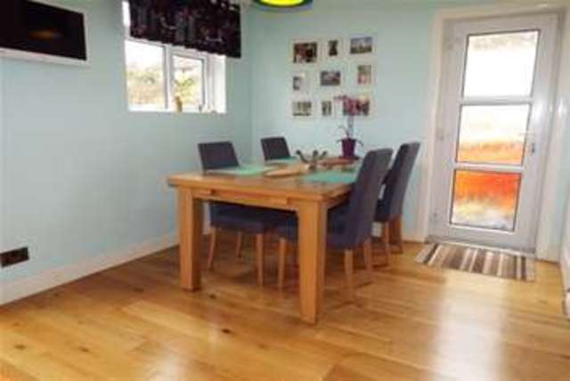  Image of 3 bedroom Detached house to rent in Mansfield Close Parkstone Poole BH14 at Poole, BH14 0DH