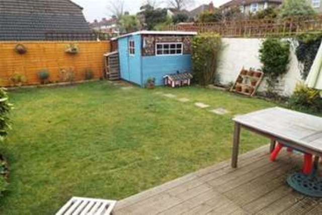  Image of 3 bedroom Detached house to rent in Mansfield Close Parkstone Poole BH14 at Poole, BH14 0DH