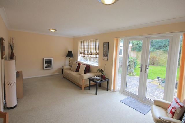  Image of 3 bedroom Semi-Detached house for sale in Maple Way Kensworth Dunstable LU6 at Maple Way Kensworth Dunstable, LU6 3RT