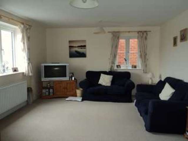  Image of 1 bedroom Flat to rent in Marham Drive Kingsway Quedgeley Gloucester GL2 at Marham Drive Kingsway Gloucester, GL2 2DL