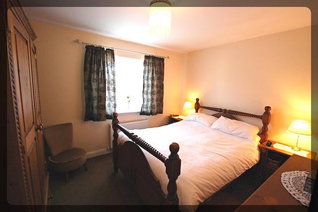  Image of 2 bedroom End of Terrace to rent in Market Hill Hedon Hull HU12 at Hedon, HU12 8JB