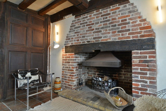  Image of 2 bedroom Cottage for sale in Market Place Halesworth IP19 at Market Place  Halesworth, IP19 8BA