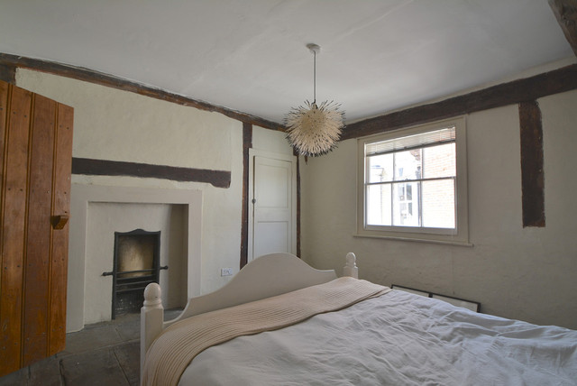  Image of 2 bedroom Cottage for sale in Market Place Halesworth IP19 at Market Place  Halesworth, IP19 8BA
