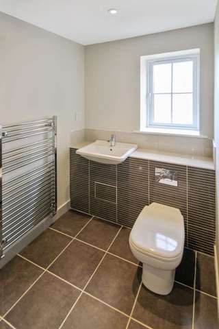  Image of 5 bedroom Detached house for sale in Marroway Weston Turville Aylesbury HP22 at Marroway Weston Turville Aylesbury, HP22 5TQ