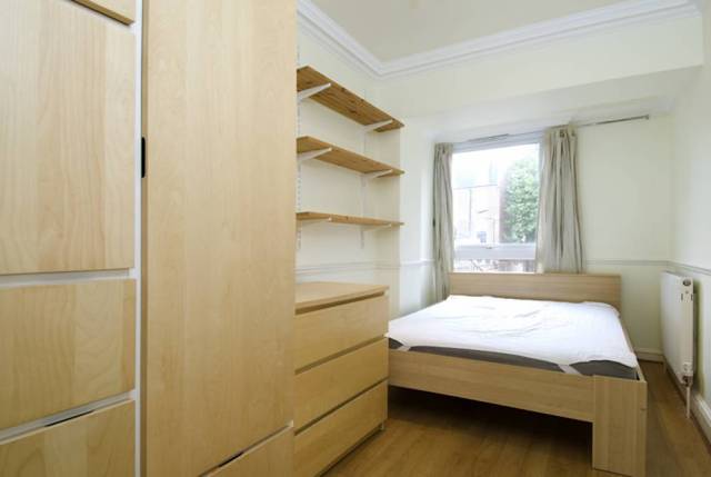  Image of 2 bedroom Flat to rent in Melrose Gardens London W6 at Melrose House  Melrose Gardens, W6 7RW