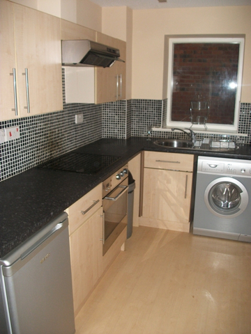  Image of 2 bedroom Apartment to rent in Robinson Row Hull HU1 at Robinson Row  Hull, HU1 2QX