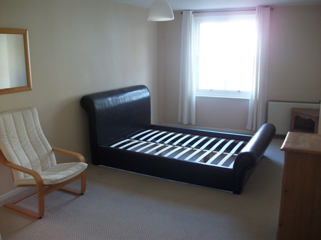  Image of 2 bedroom Apartment to rent in Robinson Row Hull HU1 at Robinson Row  Hull, HU1 2QX