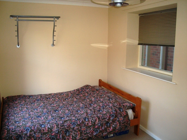  Image of 2 bedroom Apartment to rent in Robinson Row Hull HU1 at Robinson Row  Hull, HU1 2QX