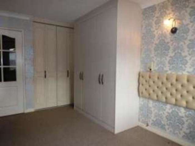  Image of 1 bedroom Retirement Property for sale in Mersham Gardens Southampton SO18 at Mersham Gardens Southampton Bitterne, SO18 6TX