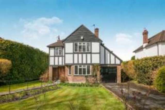  Image of 3 bedroom Detached house for sale in London Road South Merstham Redhill RH1 at Merstham Redhill Merstham, RH1 3DT