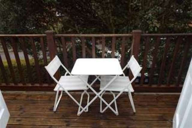  Image of 2 bedroom Flat to rent in Meyrick Park Crescent Bournemouth BH3 at Winton, BH3 7AQ