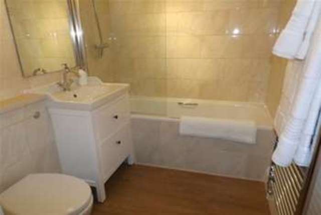  Image of 2 bedroom Flat to rent in Bepton Road Midhurst GU29 at Midhurst, GU29 9LU