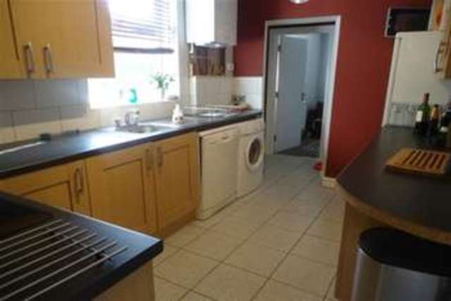  Image of 3 bedroom Detached house to rent in Milcote Road Bearwood Smethwick B67 at Smethwick, B67 5BQ