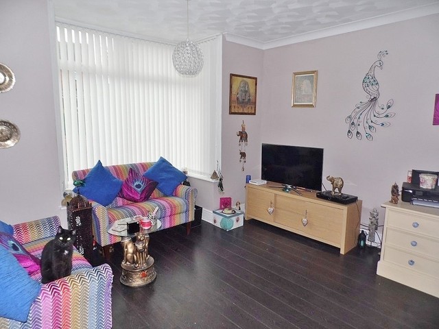  Image of 4 bedroom Detached house for sale in Mill Road Waterlooville PO7 at Mill Road  Waterlooville, PO7 7AP