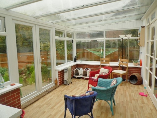  Image of 4 bedroom Detached house for sale in Mill Road Waterlooville PO7 at Mill Road  Waterlooville, PO7 7AP
