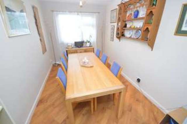  Image of 4 bedroom Detached house for sale in Milnthorpe Drive Sandal Wakefield WF2 at Sandal Wakefield West Yorkshire, WF2 7HU