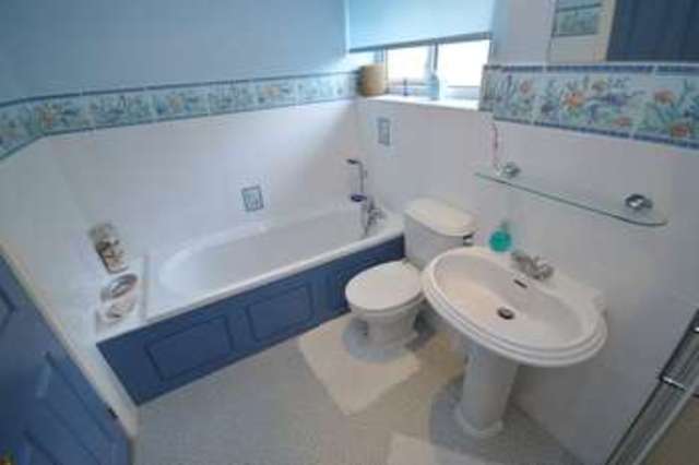  Image of 4 bedroom Detached house for sale in Milnthorpe Drive Sandal Wakefield WF2 at Sandal Wakefield West Yorkshire, WF2 7HU