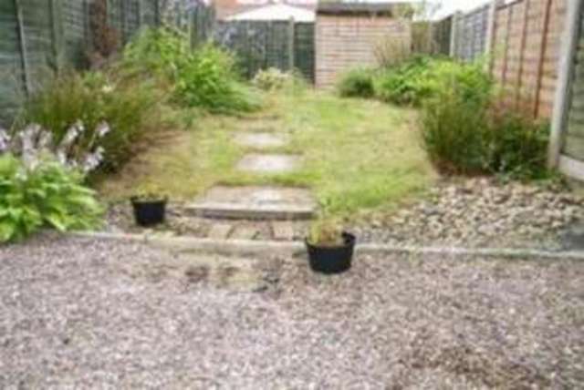  Image of 2 bedroom Terraced house to rent in Miry Lane Westhoughton Bolton BL5 at Bolton, BL5 2HW