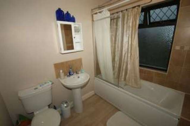  Image of 3 bedroom Semi-Detached house to rent in Moorbridge Lane Stapleford Nottingham NG9 at Moorbridge Lane Stapleford Nottingham, NG9 8GU