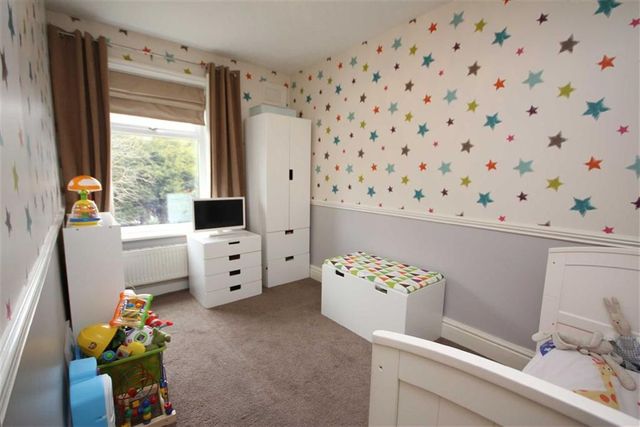  Image of 2 bedroom Property for sale in Mount Avenue Rochdale OL12 at Mount Avenue Rochdale Rochdale, OL12 9QE
