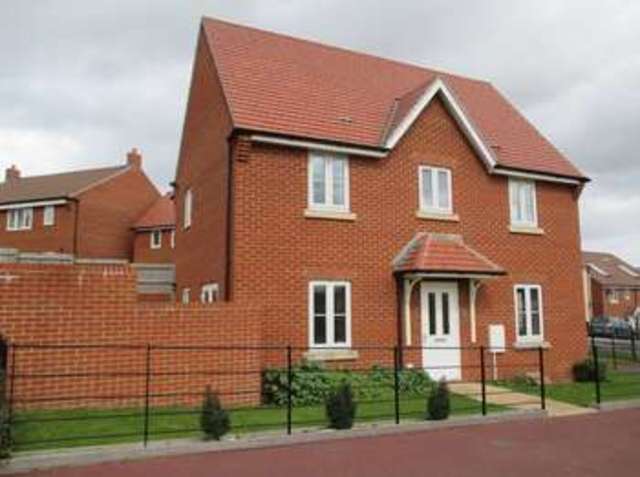  Image of 3 bedroom Semi-Detached house for sale in Nelson Way Yeovil BA21 at Nelson Way  Yeovil, BA21 5DT
