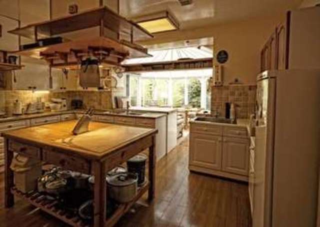  Image of 7 bedroom Detached house for sale in Innerleithen EH44 at Innerleithen, EH44 6NL
