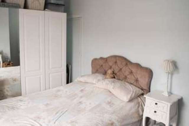  Image of 3 bedroom Terraced house for sale in Newcome Road Portsmouth PO1 at Newcome Road  Portsmouth, PO1 5DX