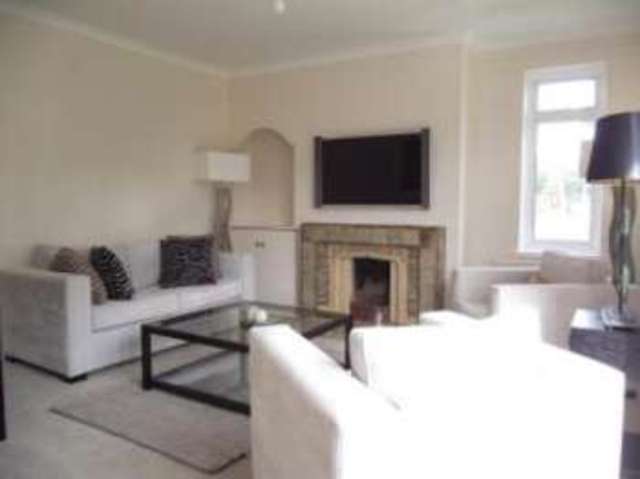  Image of 5 bedroom Detached house for sale in East Kilbride Glasgow G75 at Newlandsmuir East Kilbride Jackton, G75 8RS