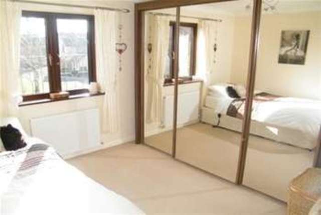  Image of 4 bedroom Detached house to rent in Cavendish Way Laindon Basildon SS15 at Basildon, SS15 4ET