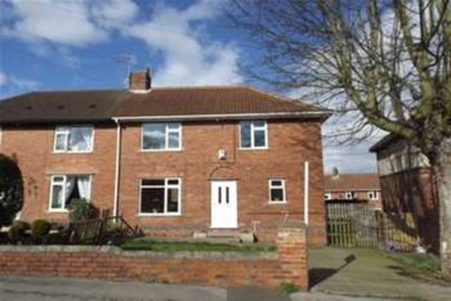  Image of 3 bedroom Detached house to rent in North Crescent Duckmanton Chesterfield S44 at Chesterfield, S44 5EY