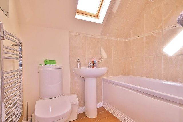  Image of 3 bedroom Terraced house for sale in Northfield Road Witney OX28 at Northfield Road  Witney, OX28 1FY