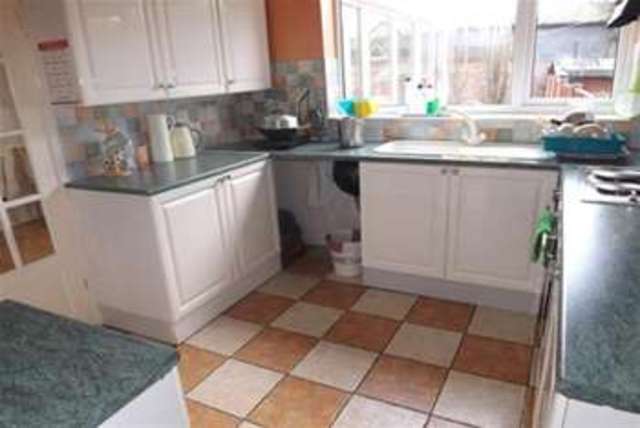  Image of 3 bedroom Detached house to rent in Norwood Close Huthwaite Sutton-in-Ashfield NG17 at Sutton-in-Ashfield, NG17 2EZ