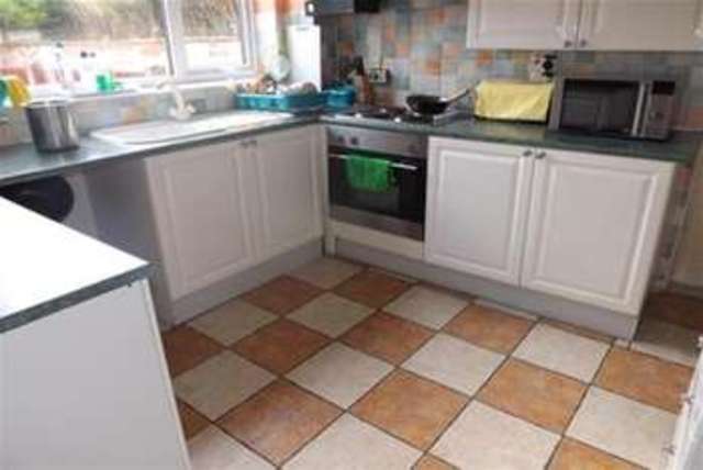  Image of 3 bedroom Detached house to rent in Norwood Close Huthwaite Sutton-in-Ashfield NG17 at Sutton-in-Ashfield, NG17 2EZ