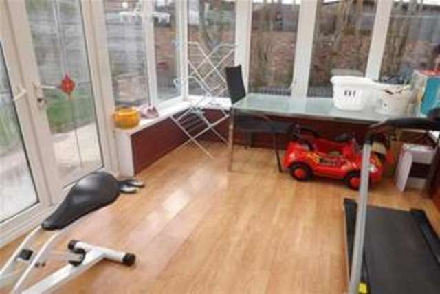  Image of 3 bedroom Detached house to rent in Norwood Close Huthwaite Sutton-in-Ashfield NG17 at Sutton-in-Ashfield, NG17 2EZ
