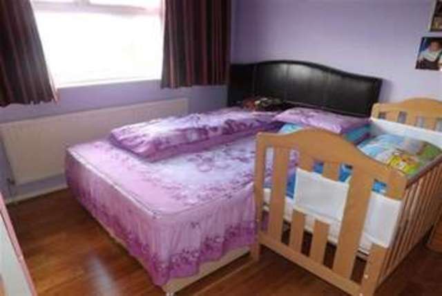  Image of 3 bedroom Detached house to rent in Norwood Close Huthwaite Sutton-in-Ashfield NG17 at Sutton-in-Ashfield, NG17 2EZ
