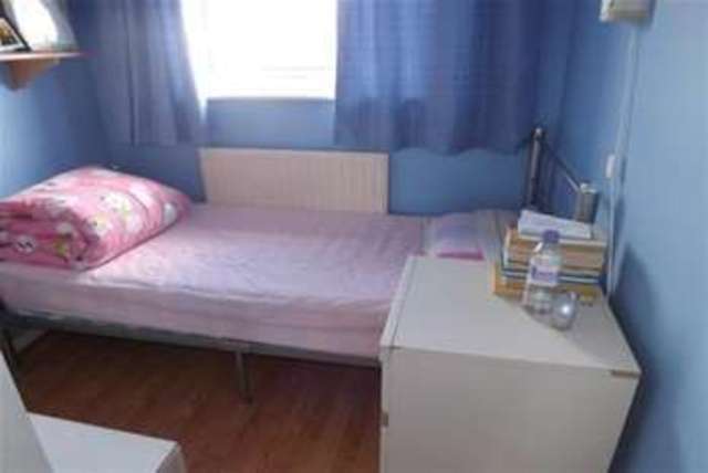  Image of 3 bedroom Detached house to rent in Norwood Close Huthwaite Sutton-in-Ashfield NG17 at Sutton-in-Ashfield, NG17 2EZ