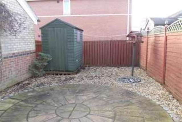  Image of 2 bedroom Detached house to rent in Nuffield Close Brackley NN13 at Brackley, NN13 6PL