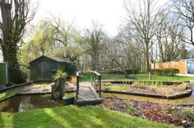  Image of 4 bedroom Detached house for sale in Oak Avenue Crays Hill Billericay CM11 at Crays Hill Billericay Billericay, CM11 2YD